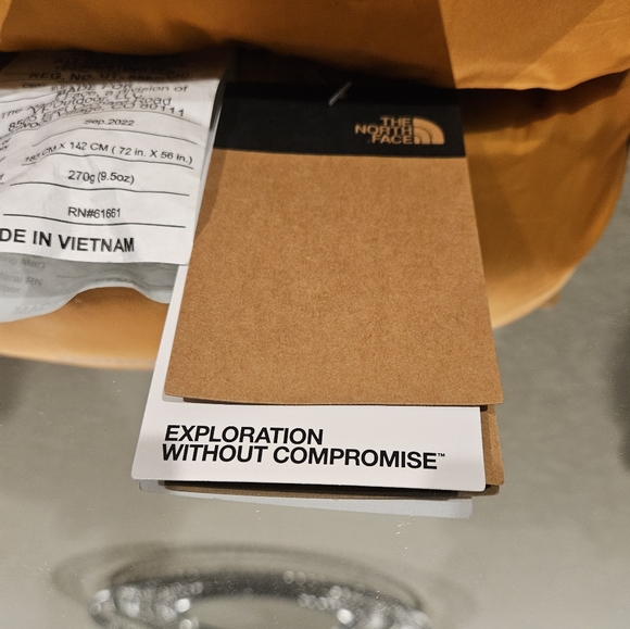 ▪️THE NORTH FACE▪️Packable Wawona Blanket - Picture 3 of 3